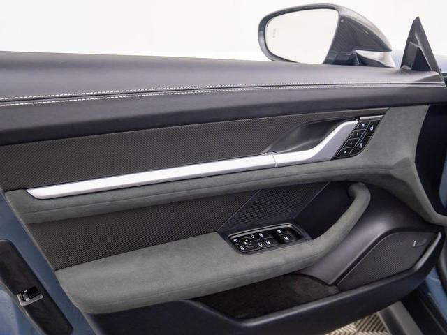 Photo of 2025 Pale Blue Metallic Porsche Taycan