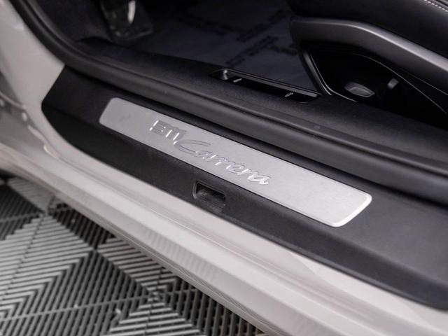 Photo of 2023 GT Silver Metallic Porsche 911