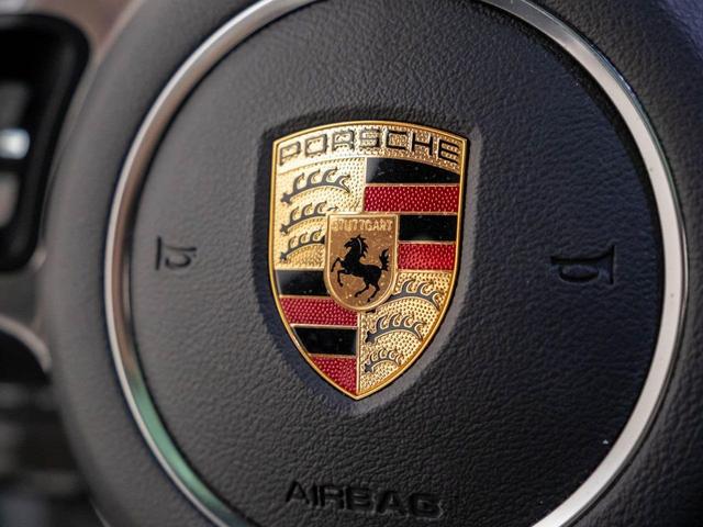 Photo of 2019 Black Porsche Cayenne