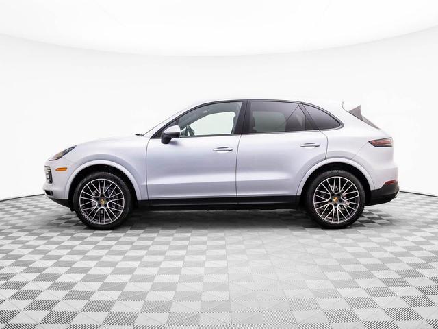 Photo of 2019 Black Porsche Cayenne