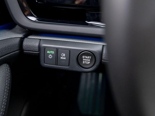 Photo of 2025 Black Porsche Panamera