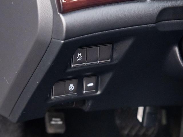 Photo of 2015 Graphite Shadow INFINITI Q70