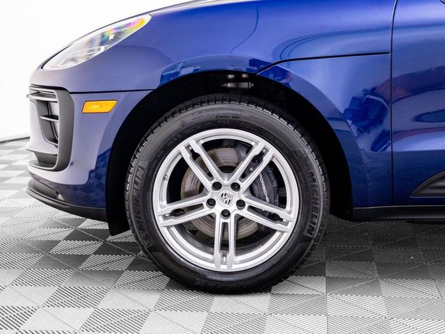Photo of 2023 Blue Porsche Macan