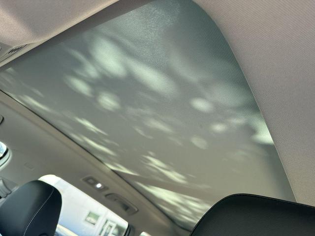 Photo of 2022 Pure White Volkswagen Taos
