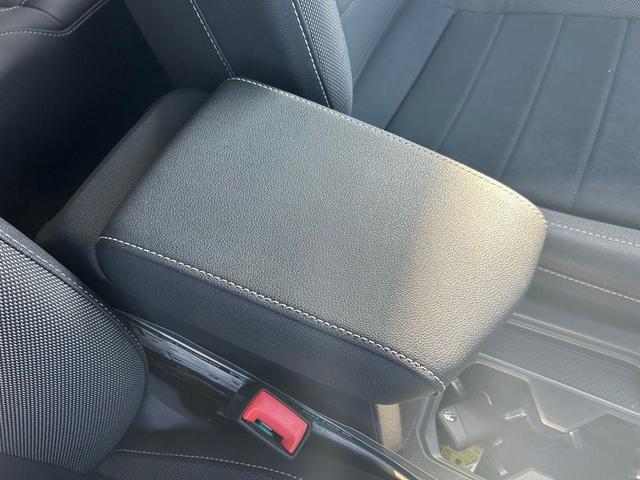 Photo of 2024 Deep Black Pearl Volkswagen Taos
