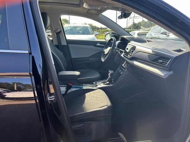 Photo of 2024 Deep Black Pearl Volkswagen Taos