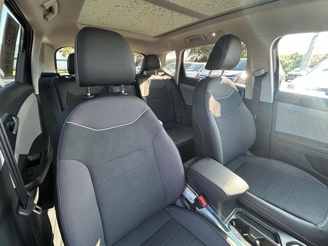 Photo of 2024 Deep Black Pearl Volkswagen Taos