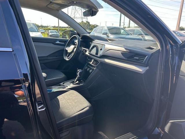 Photo of 2024 Deep Black Pearl Volkswagen Taos