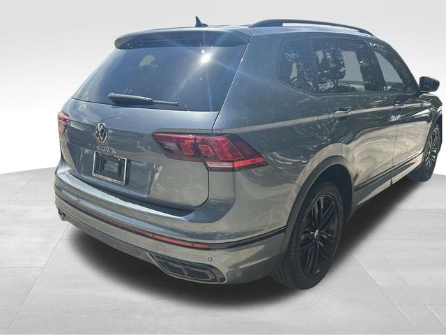Photo of 2022 Platinum Gray Metallic Volkswagen Tiguan
