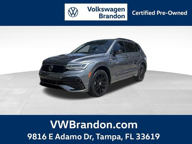 Photo of 2022 Platinum Gray Metallic Volkswagen Tiguan