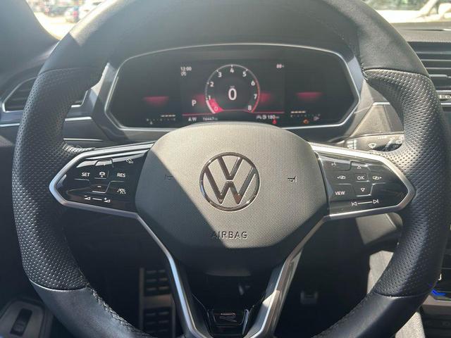 Photo of 2022 Platinum Gray Metallic Volkswagen Tiguan