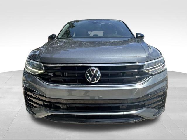 Photo of 2022 Platinum Gray Metallic Volkswagen Tiguan