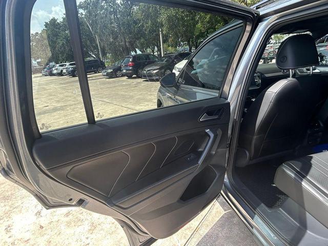 Photo of 2022 Platinum Gray Metallic Volkswagen Tiguan