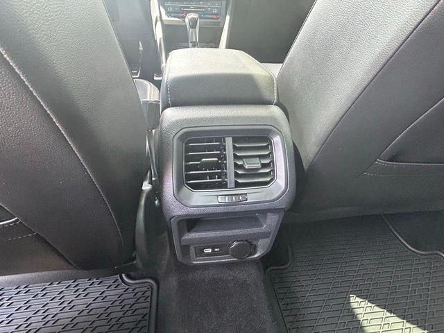 Photo of 2022 Platinum Gray Metallic Volkswagen Tiguan