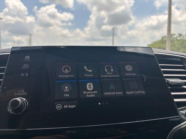 Photo of 2019 Black Metallic Honda Pilot