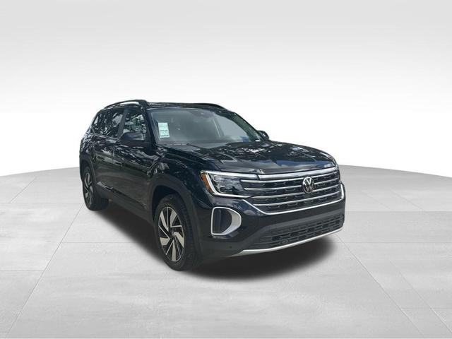 Photo of 2026 Deep Black Volkswagen Atlas