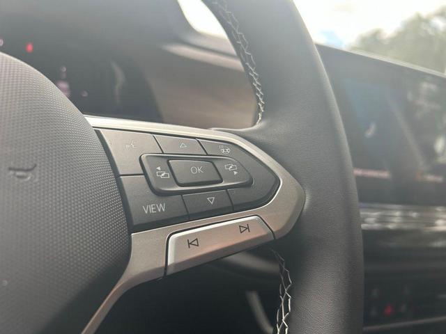 Photo of 2026 Deep Black Volkswagen Atlas