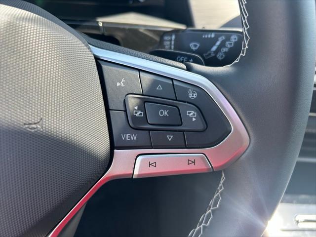 Photo of 2025 Pure Gray Volkswagen Atlas Cross Sport