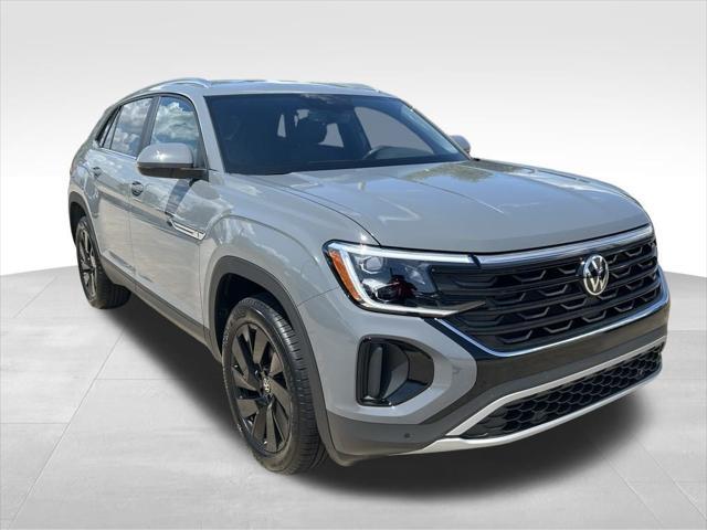 Photo of 2025 Pure Gray Volkswagen Atlas Cross Sport