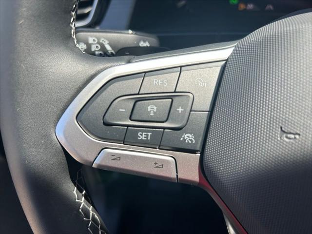 Photo of 2025 Pure Gray Volkswagen Atlas Cross Sport