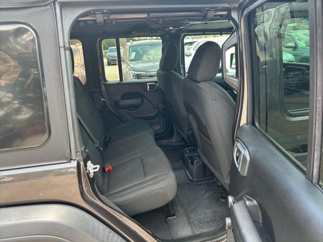 Photo of 2021 Granite Crystal Metallic Clearcoat Jeep Wrangler Unlimited