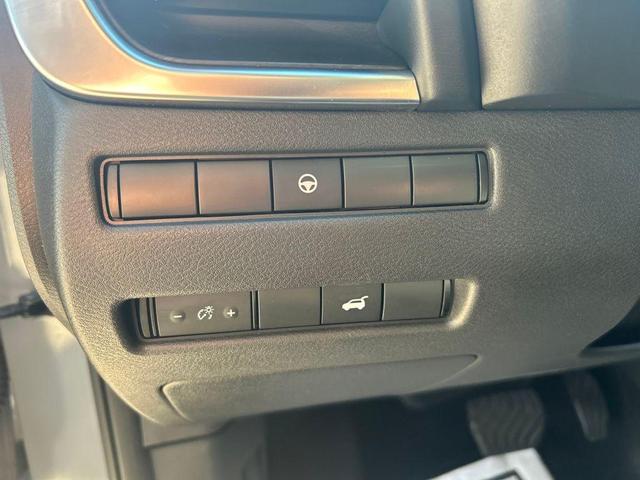 Photo of 2021 Boulder Gray Pearl/Super Black Nissan Rogue