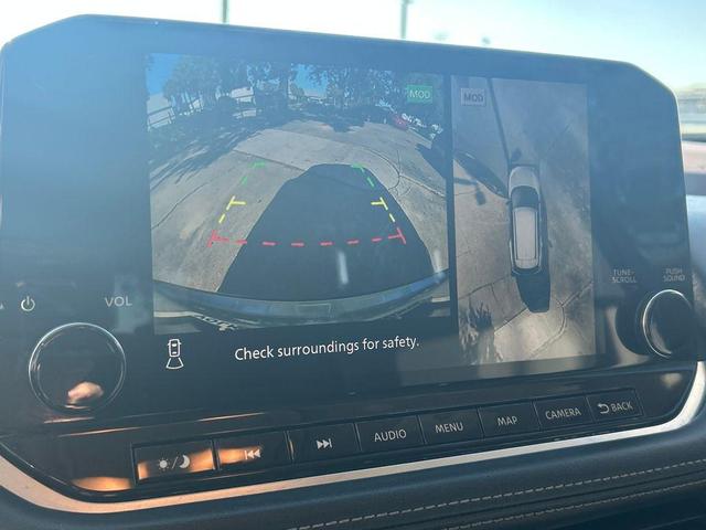 Photo of 2021 Boulder Gray Pearl/Super Black Nissan Rogue