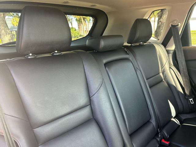 Photo of 2021 Boulder Gray Pearl/Super Black Nissan Rogue