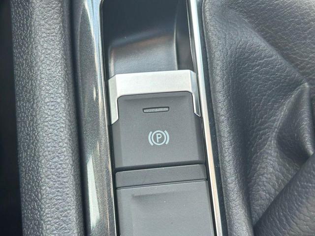 Photo of 2024 Deep Black Volkswagen Tiguan