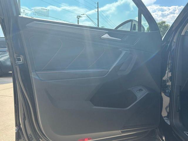 Photo of 2024 Deep Black Volkswagen Tiguan