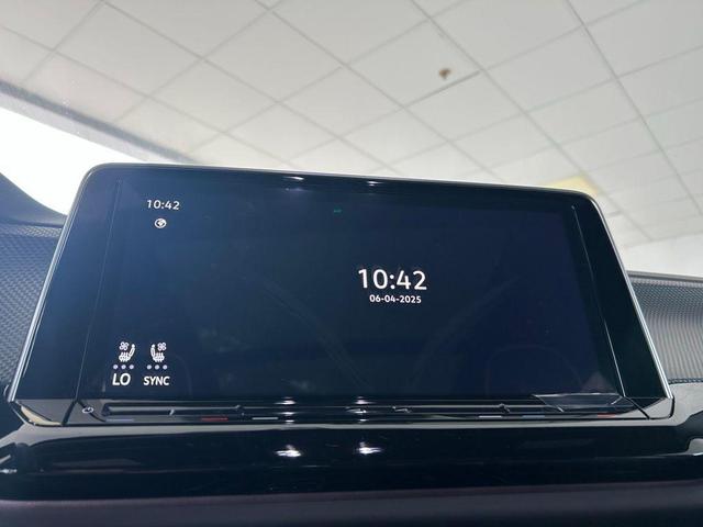 Photo of 2025 Pure Gray Volkswagen Atlas Cross Sport