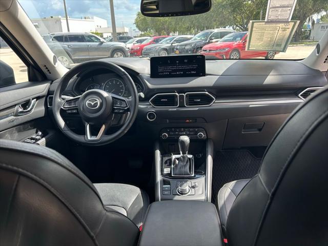 Photo of 2022 Eternal Blue Mica Mazda CX-5