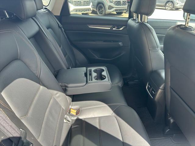 Photo of 2022 Eternal Blue Mica Mazda CX-5