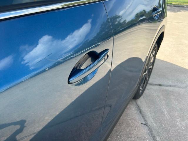 Photo of 2022 Eternal Blue Mica Mazda CX-5