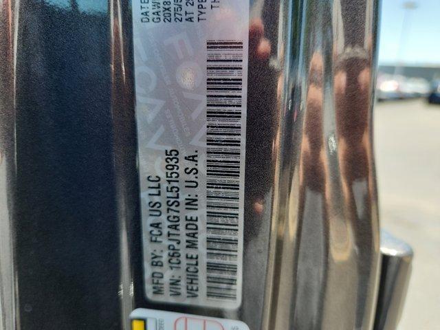 Photo of 2025 Granite Crystal Clearcoat Metallic Jeep Gladiator