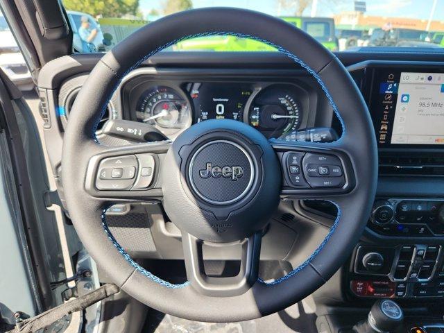 Photo of 2025 Anvil Clearcoat Jeep Wrangler 4xe