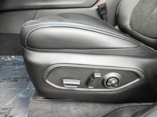 Photo of 2025 Diamond Black Jeep Grand Cherokee