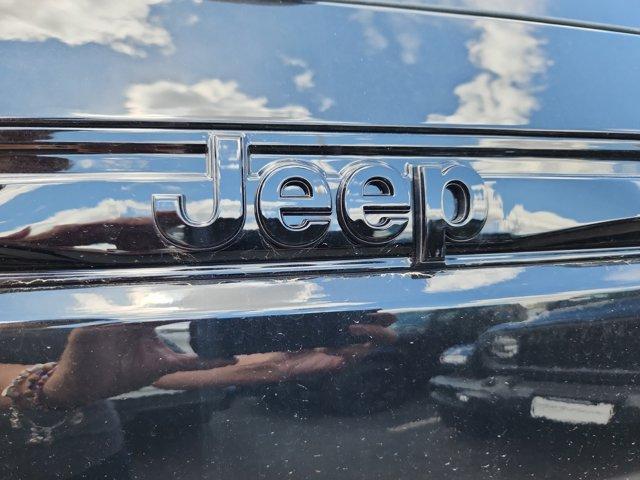 Photo of 2025 Diamond Black Jeep Grand Cherokee