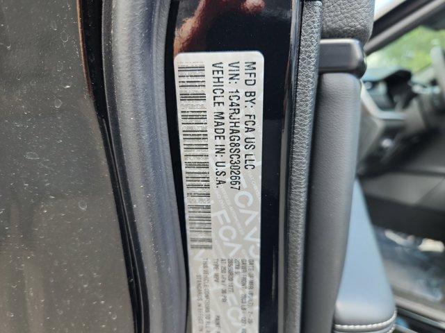 Photo of 2025 Diamond Black Jeep Grand Cherokee