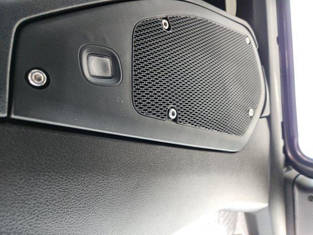 Photo of 2025 Granite Crystal Clearcoat Metallic Jeep Wrangler