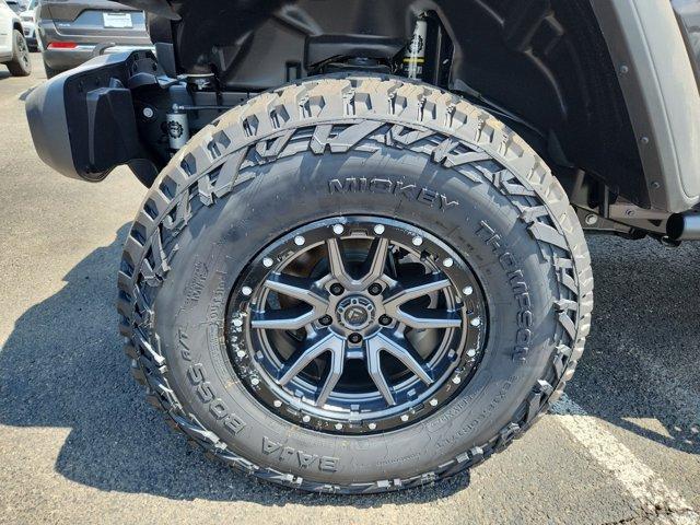 Photo of 2025 Granite Crystal Clearcoat Metallic Jeep Wrangler