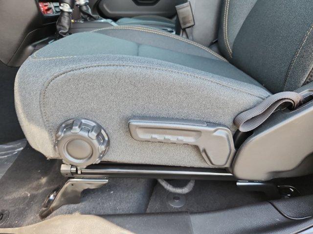 Photo of 2025 Granite Crystal Clearcoat Metallic Jeep Wrangler
