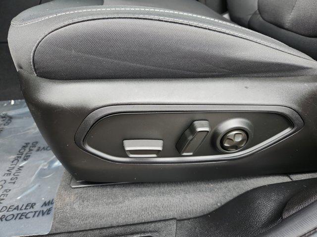 Photo of 2023 Velvet Red Pearlcoat Jeep Grand Cherokee L