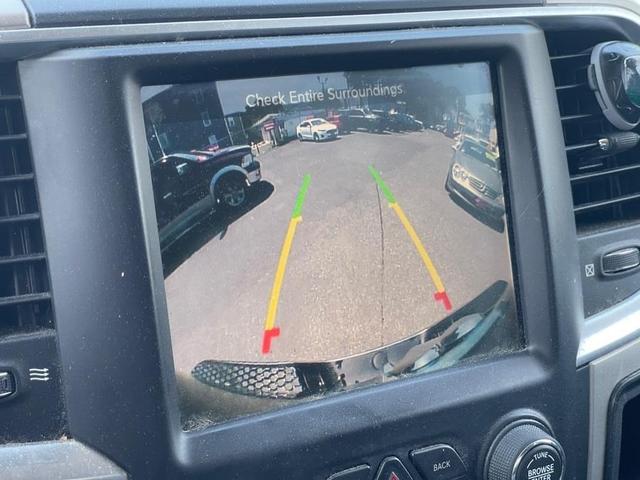 Photo of 2017 Granite Crystal Metallic Clearcoat RAM 1500