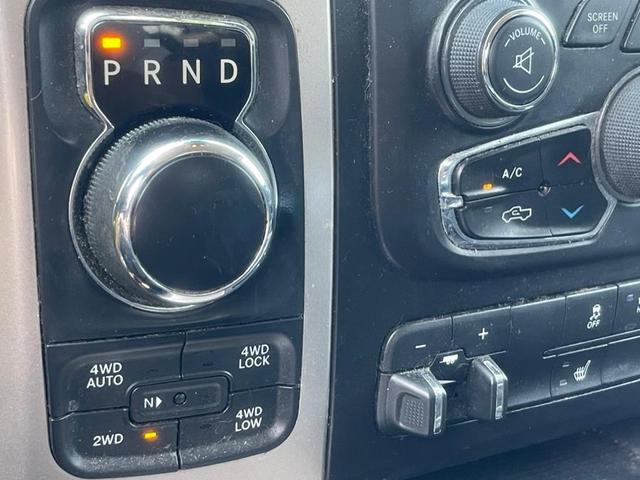 Photo of 2017 Granite Crystal Metallic Clearcoat RAM 1500