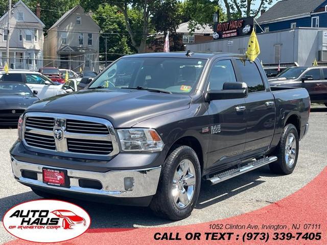 Photo of 2017 Granite Crystal Metallic Clearcoat RAM 1500