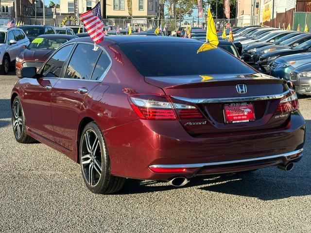 Photo of 2016 Basque Red Pearl II Honda Accord