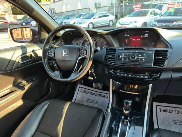 Photo of 2016 Basque Red Pearl II Honda Accord