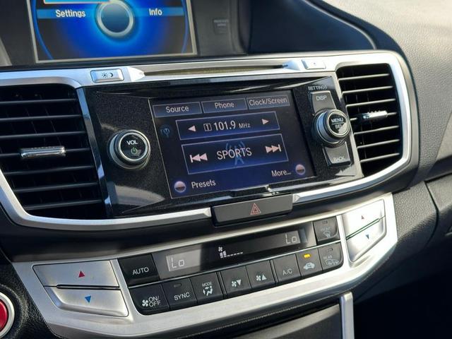Photo of 2014 Crystal Black Pearl Honda Accord