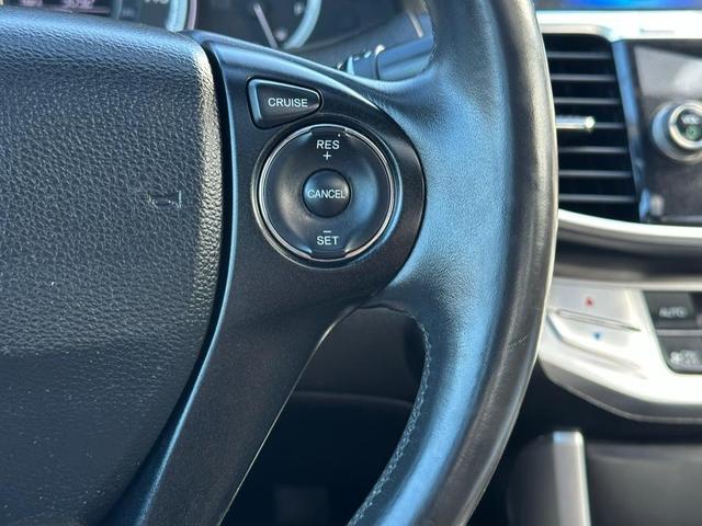 Photo of 2014 Crystal Black Pearl Honda Accord